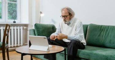 How mHealth Apps Are Transforming Chronic Care Continuous Monitoring, Real Impact