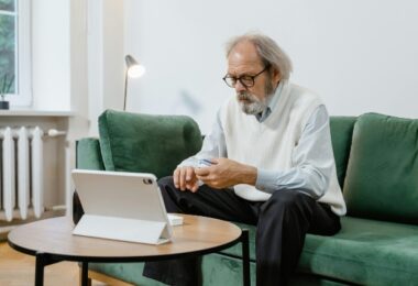 How mHealth Apps Are Transforming Chronic Care Continuous Monitoring, Real Impact